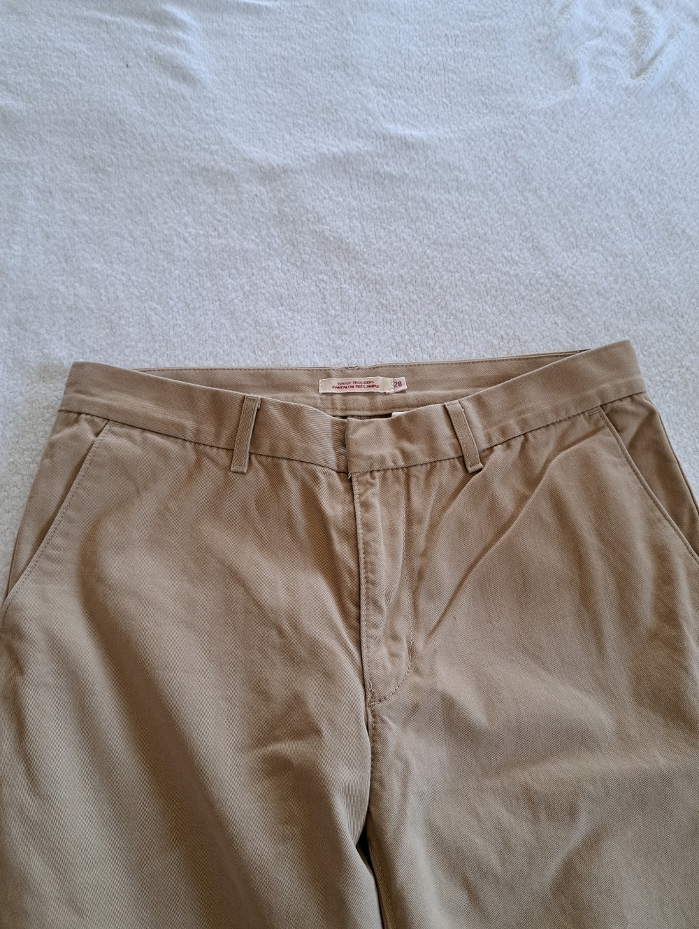 Levi's Baggy Trousers Womens Size 28 Wide Leg Pants Tan Unbasic Khaki Classic - Picture 3 of 14